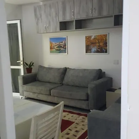 Cozy Studio In Tirana!